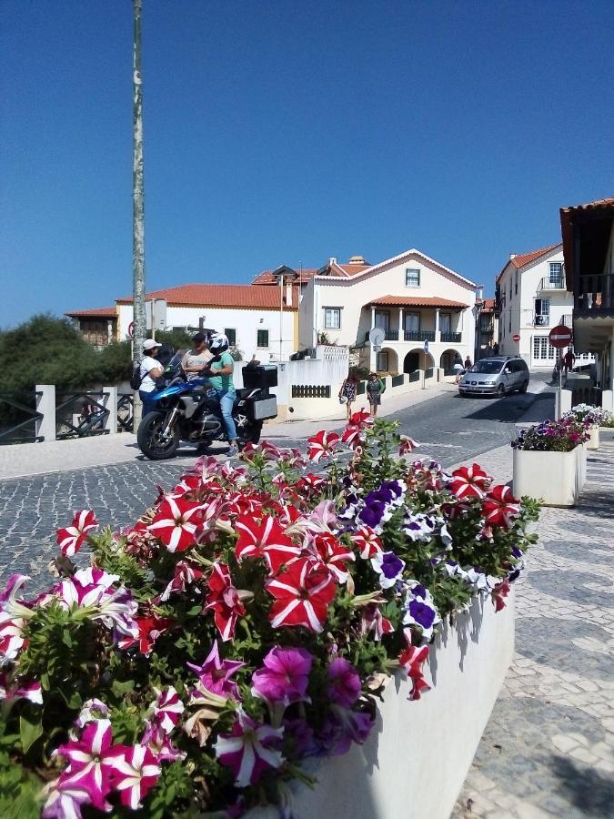 Starfish Beach House Сао Педру де Муел Екстериор снимка